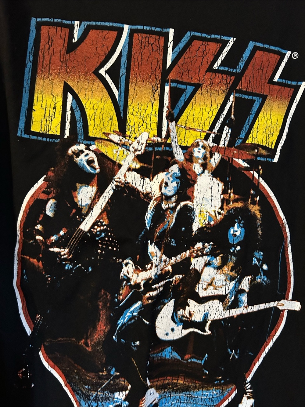NWT Kiss Black Tee with Yellow & Red Gradient Logo Size XL - Picture 6 of 6